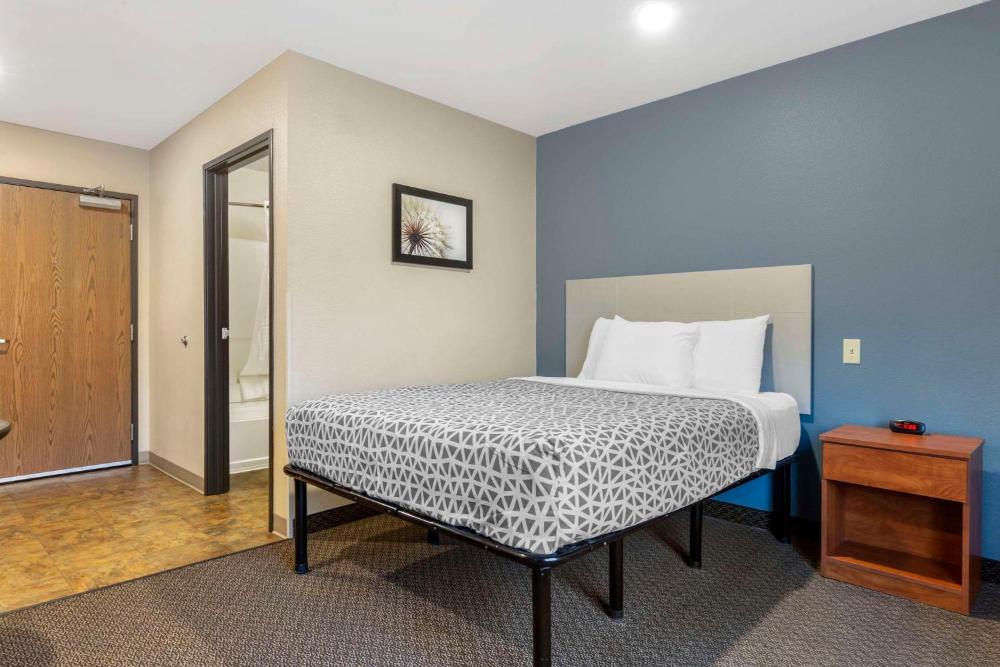 Standard Double Room - Smoking interior
